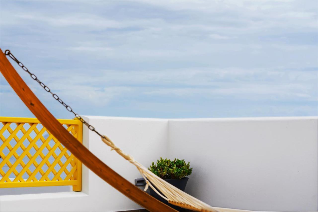 Aelia Apartments & Suites Livadi  Bagian luar foto
