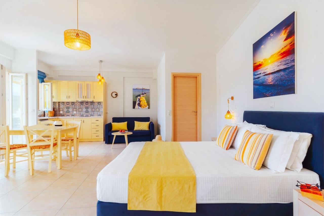 Aelia Apartments & Suites Livadi  Bagian luar foto