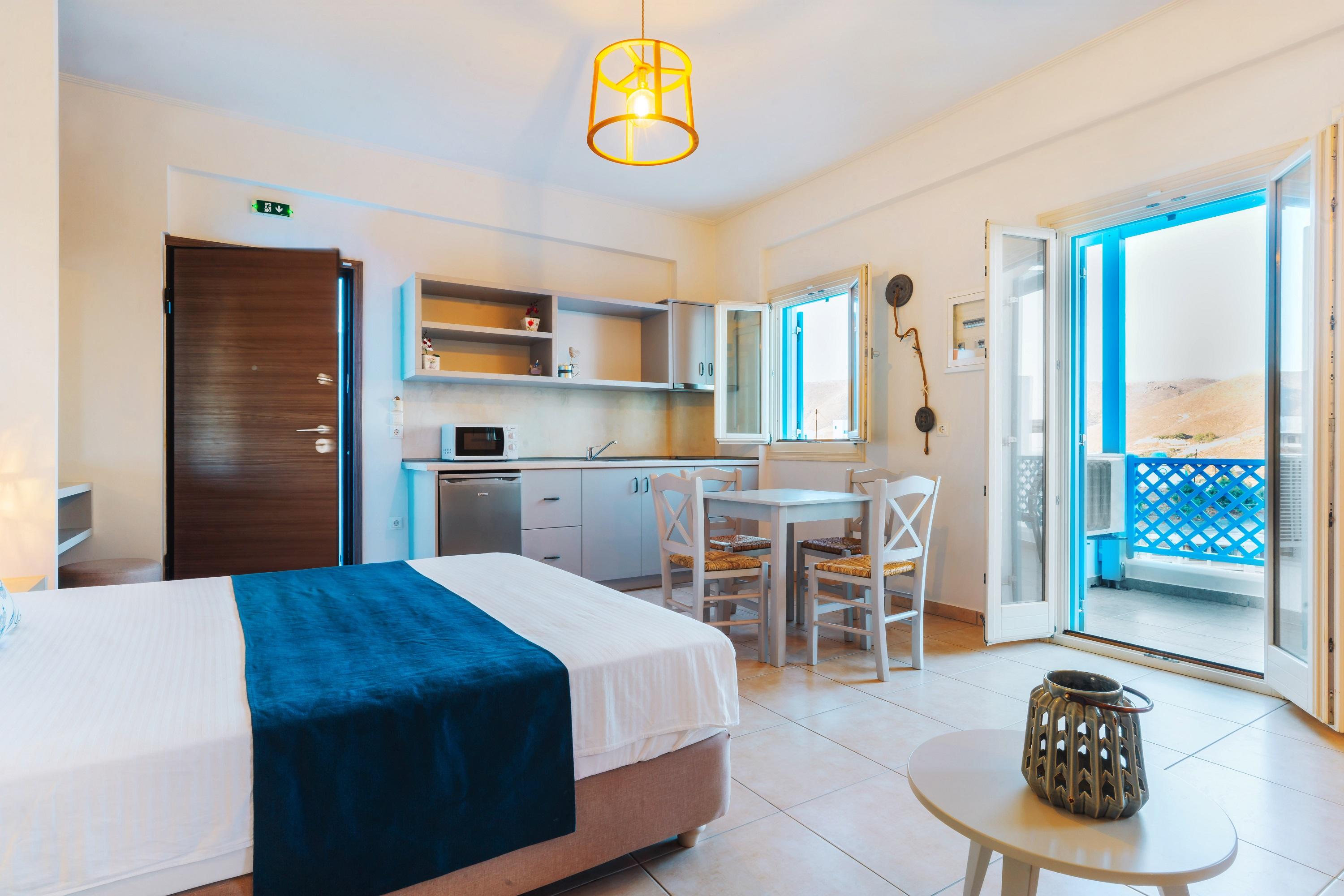 Aelia Apartments & Suites Livadi  Bagian luar foto