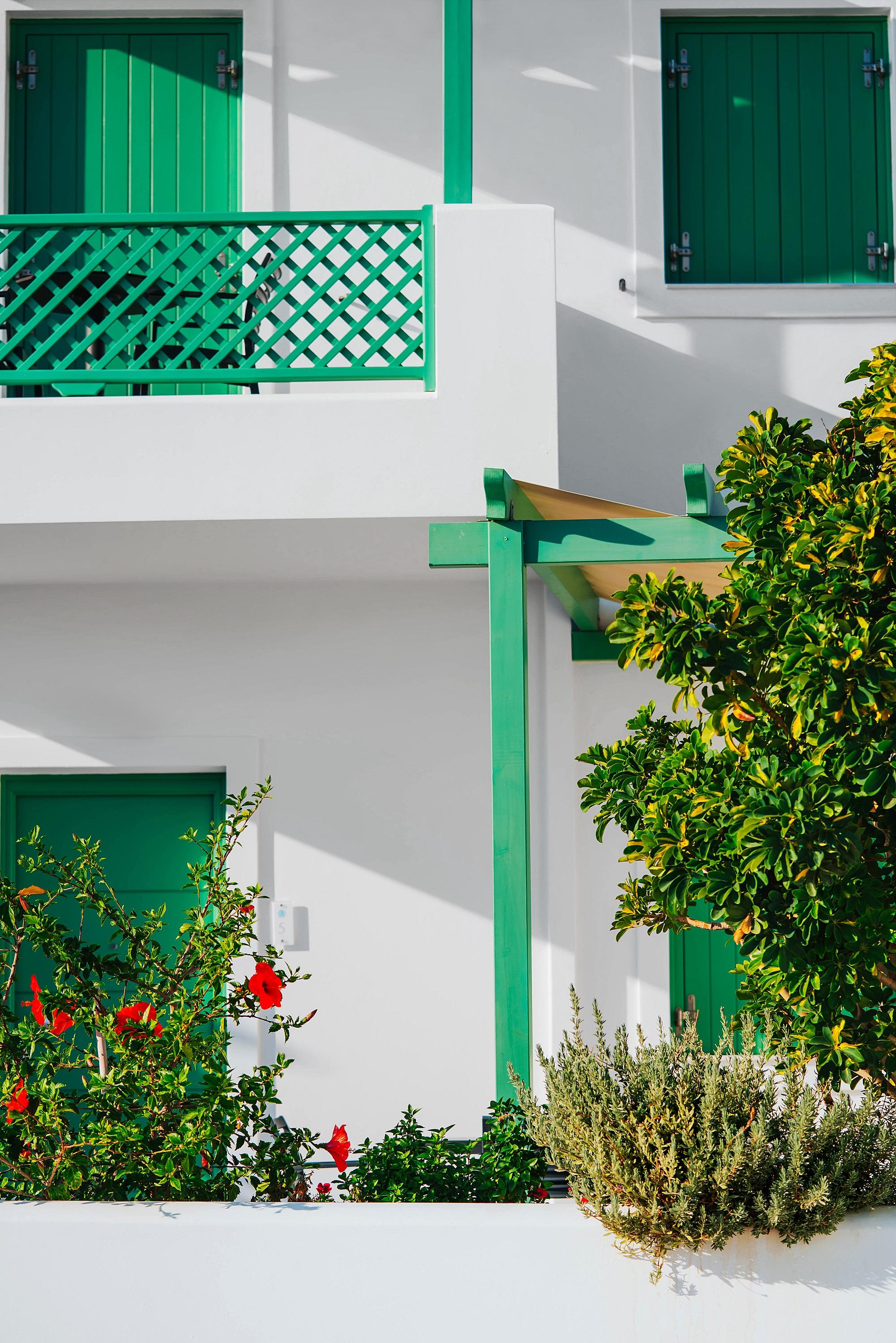 Aelia Apartments & Suites Livadi  Bagian luar foto