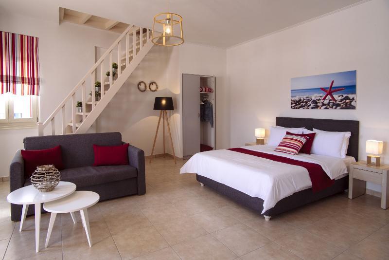 Aelia Apartments & Suites Livadi  Bagian luar foto